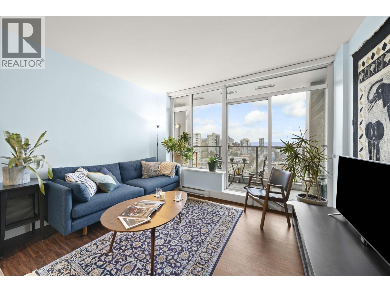 2005 668 Columbia Street, New Westminster, British Columbia  V3M 1A9 - Photo 3 - R3086431