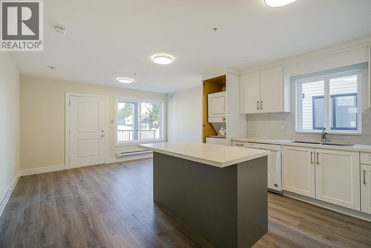 20180 Stanton Avenue, Maple Ridge, British Columbia  V2X 0E4 - Photo 11 - R3086455