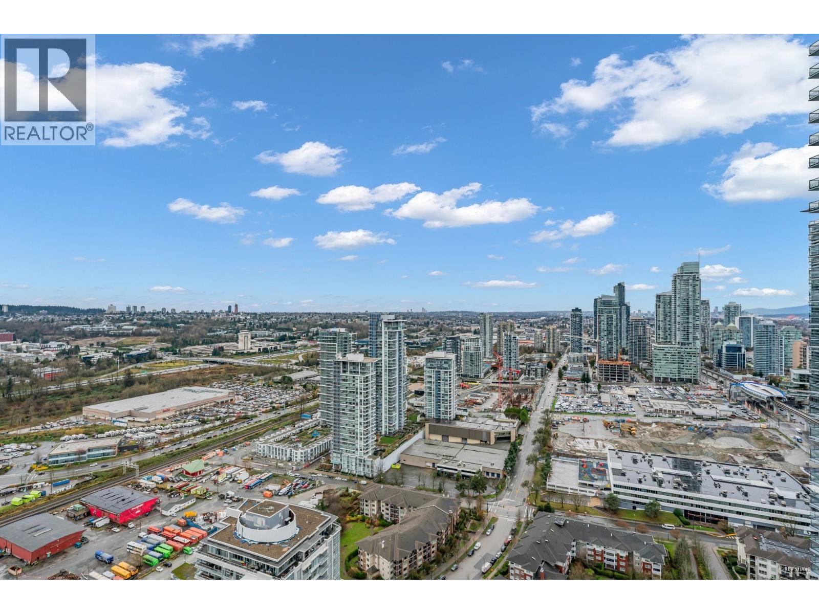 37xx 4880 Lougheed Highway, Burnaby, British Columbia  V5C 0N1 - Photo 9 - R3086432