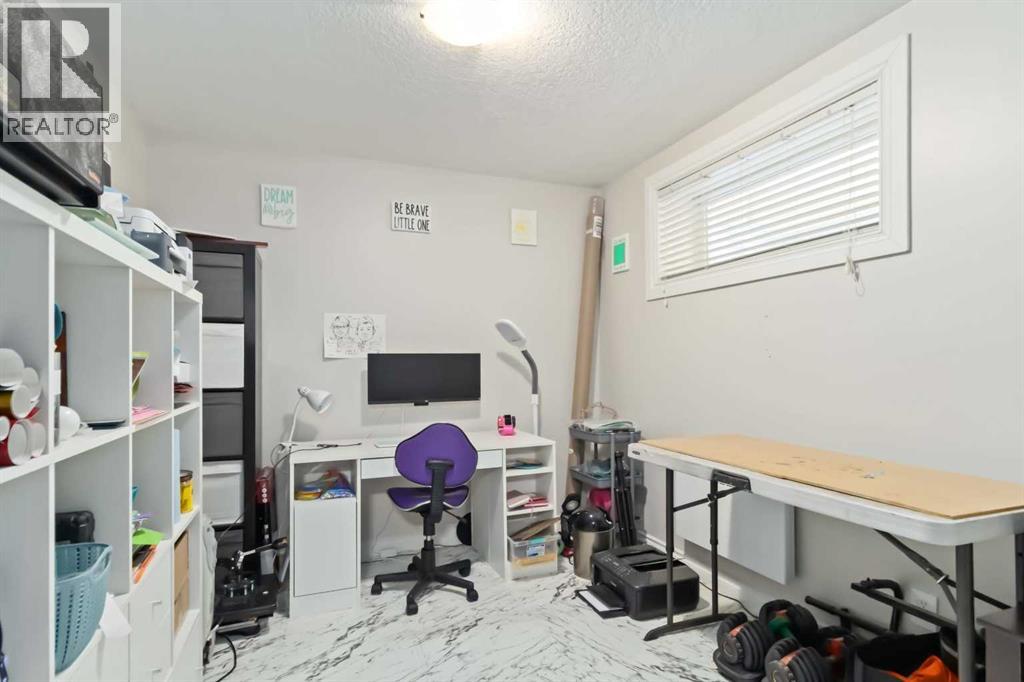 182 Crabapple Way, Fort Mcmurray, Alberta  T9K 0N1 - Photo 33 - A2282192