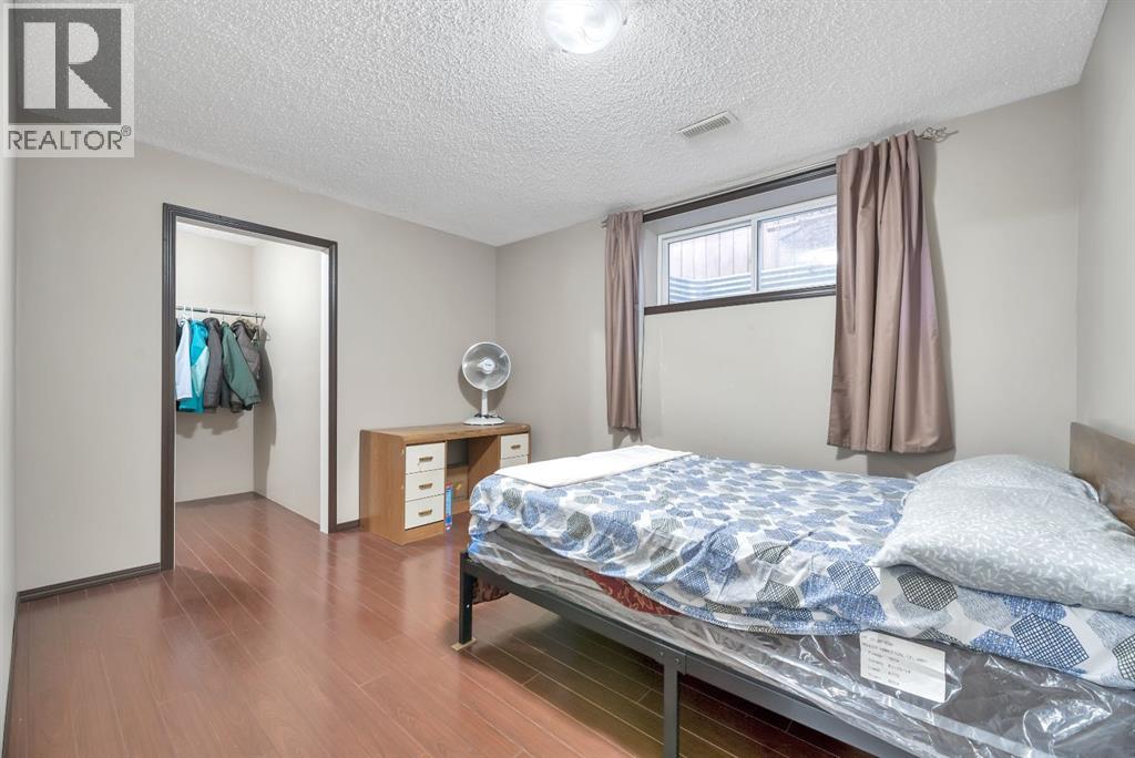 98 Pantego Road Nw, Calgary, Alberta  T3K 0B7 - Photo 33 - A2279941