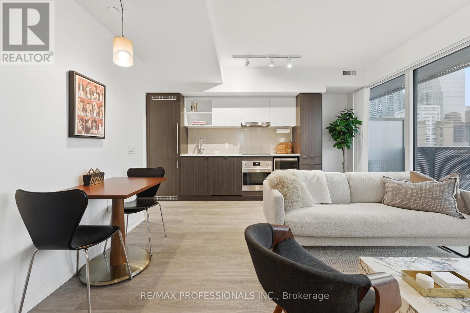 2005 - 55 Cooper Street, Toronto (Waterfront Communities), Ontario  M5E 0G1 - Photo 10 - C12755964