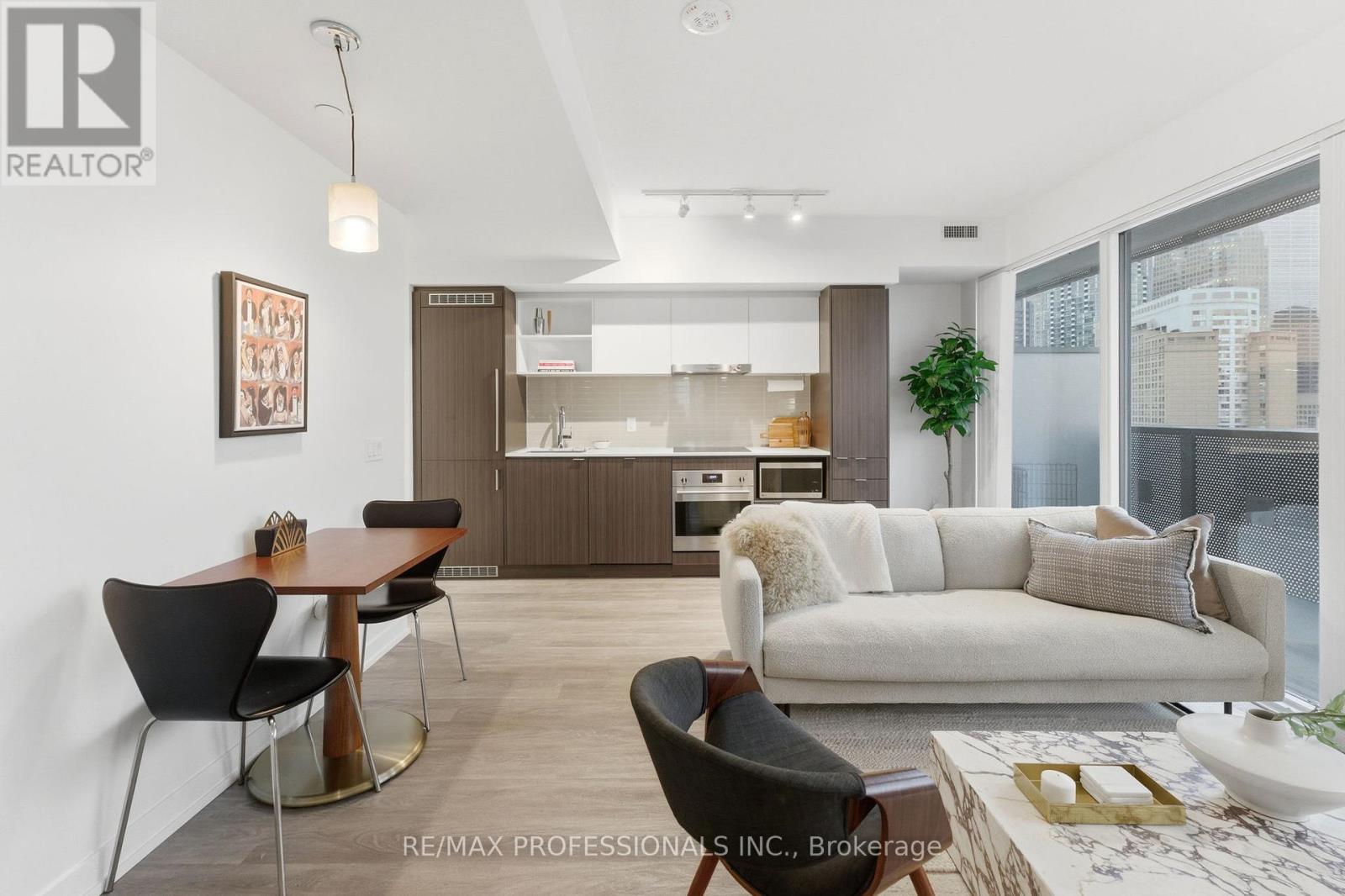 2005 - 55 Cooper Street, Toronto (Waterfront Communities), Ontario  M5E 0G1 - Photo 12 - C12755964