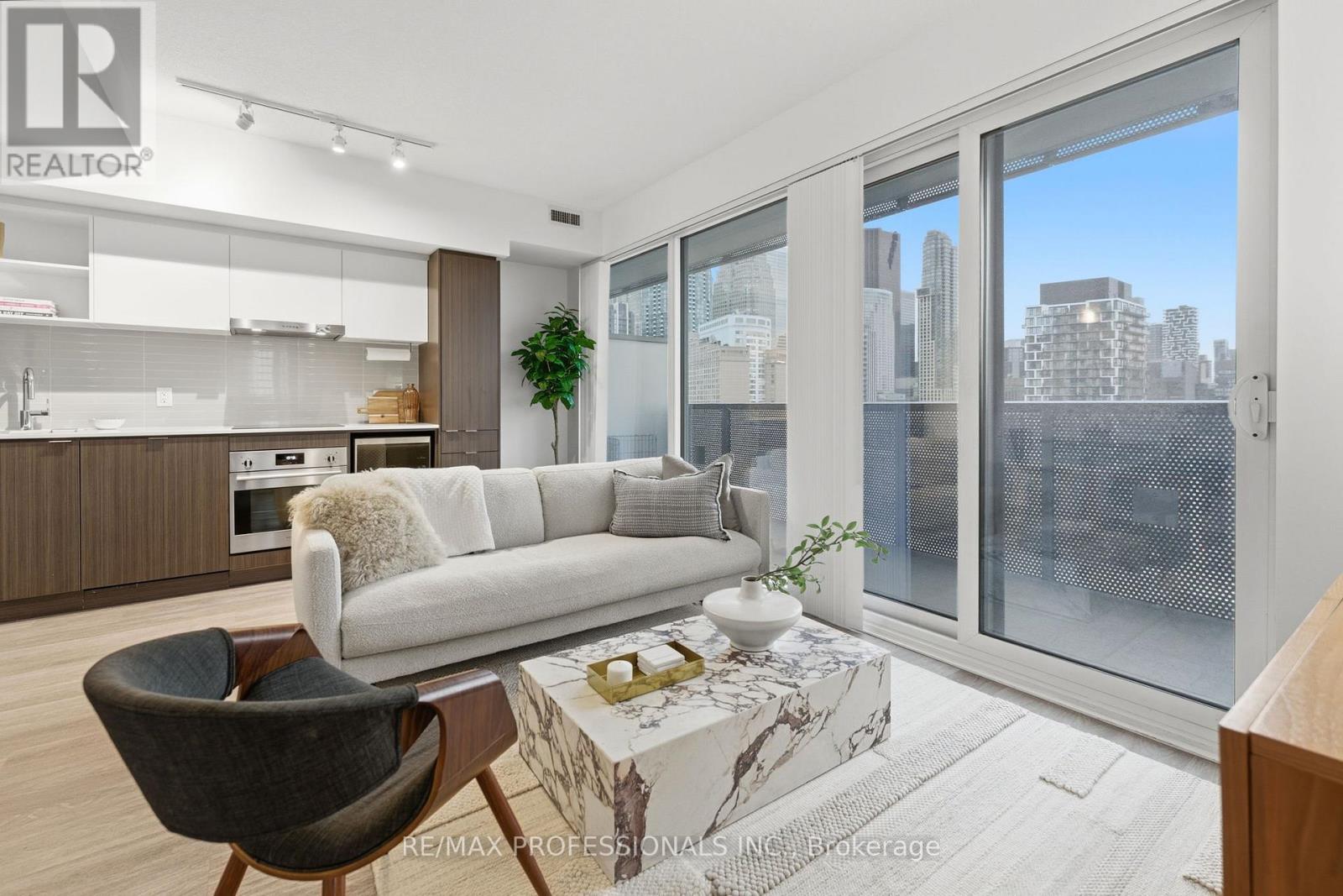 2005 - 55 Cooper Street, Toronto (Waterfront Communities), Ontario  M5E 0G1 - Photo 9 - C12755964