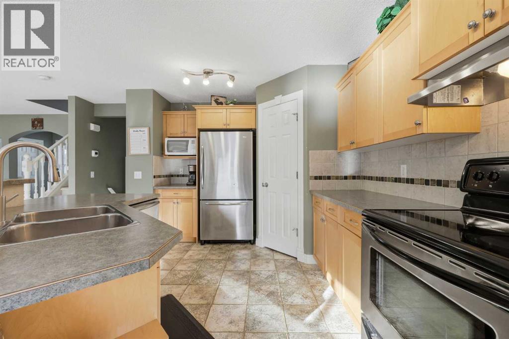291 Springmere Link Sw, Chestermere, Alberta  T1X 1P2 - Photo 4 - A2283770