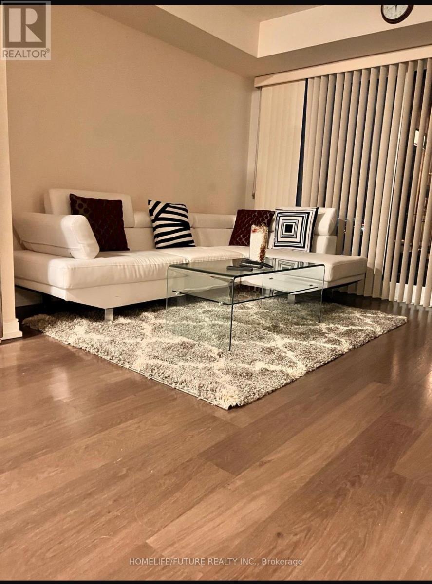 1401 - 255 Village Green Square, Toronto (Agincourt South-Malvern West), Ontario  M1S 0L7 - Photo 3 - E12755956