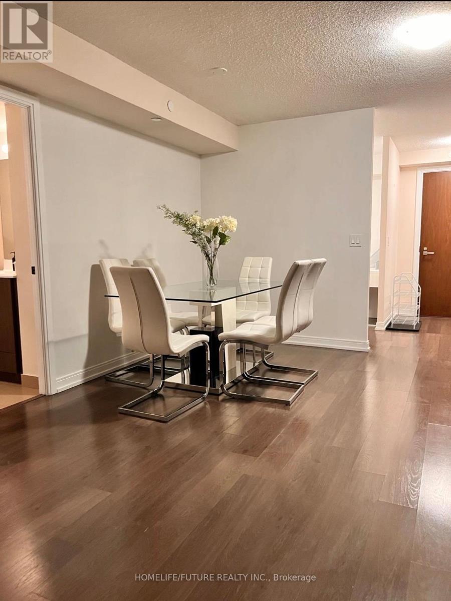 1401 - 255 Village Green Square, Toronto (Agincourt South-Malvern West), Ontario  M1S 0L7 - Photo 4 - E12755956