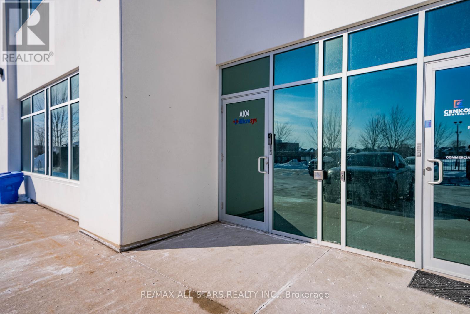 104a-U2 - 200 Mostar Street, Whitchurch-Stouffville (Stouffville), Ontario  L4A 4T7 - Photo 7 - N12755944