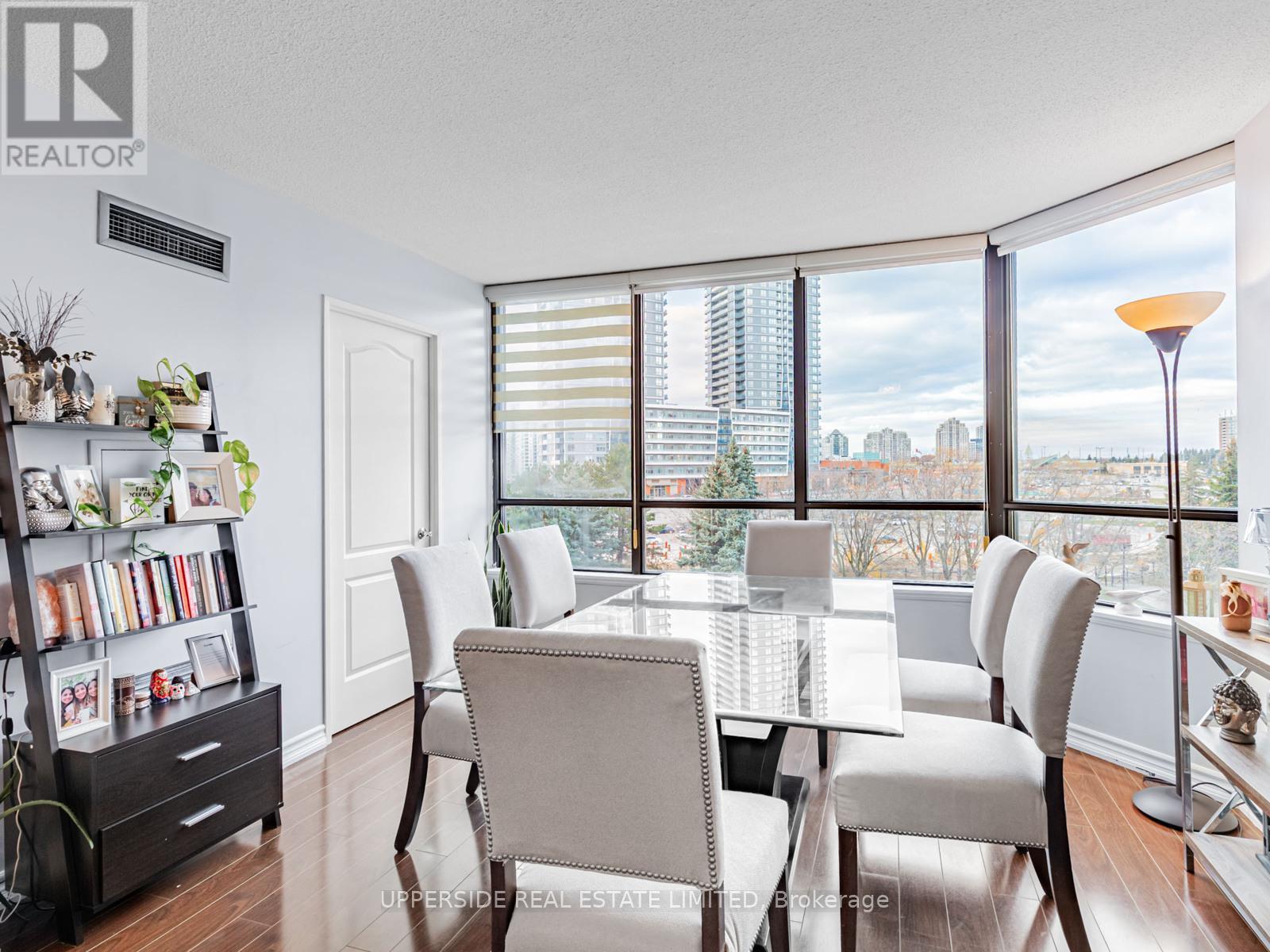 512 - 7420 Bathurst Street, Vaughan (Brownridge), Ontario  L4J 6X4 - Photo 7 - N12755960