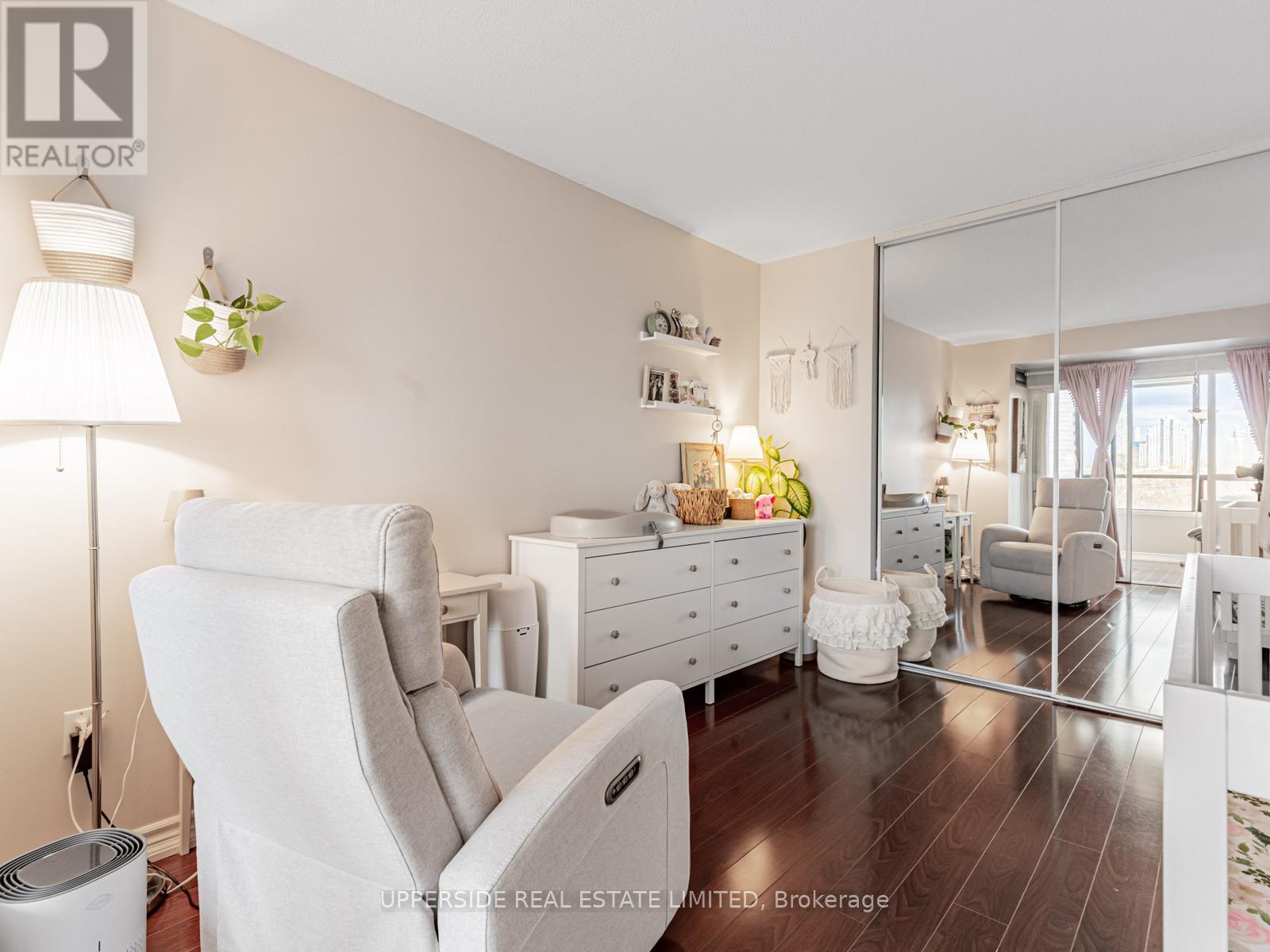 512 - 7420 Bathurst Street, Vaughan (Brownridge), Ontario  L4J 6X4 - Photo 9 - N12755960