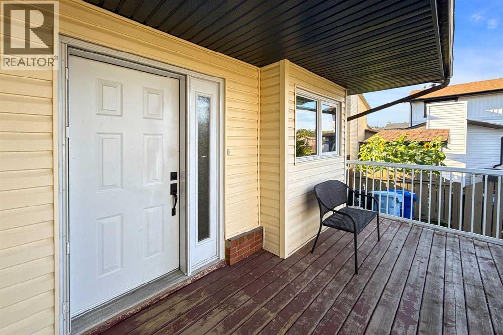 103 Gardiner Place, Fort Mcmurray, Alberta  T9J 1K7 - Photo 2 - A2246522