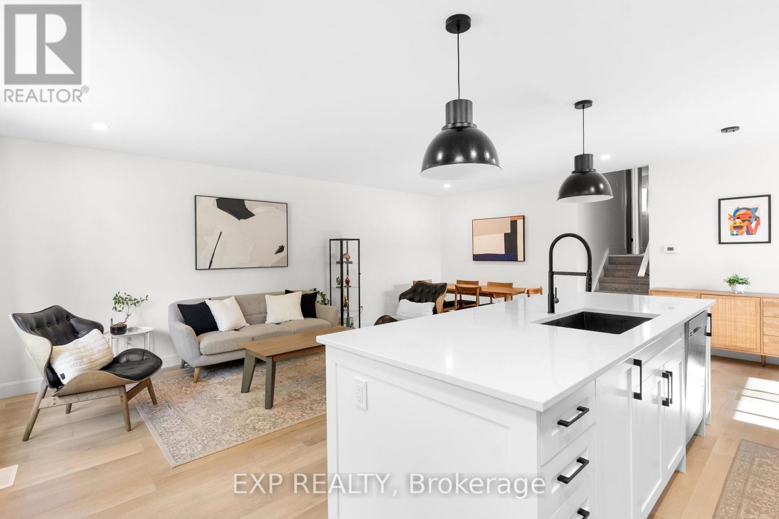 779 MONSARRAT AVENUE, London East, Ontario