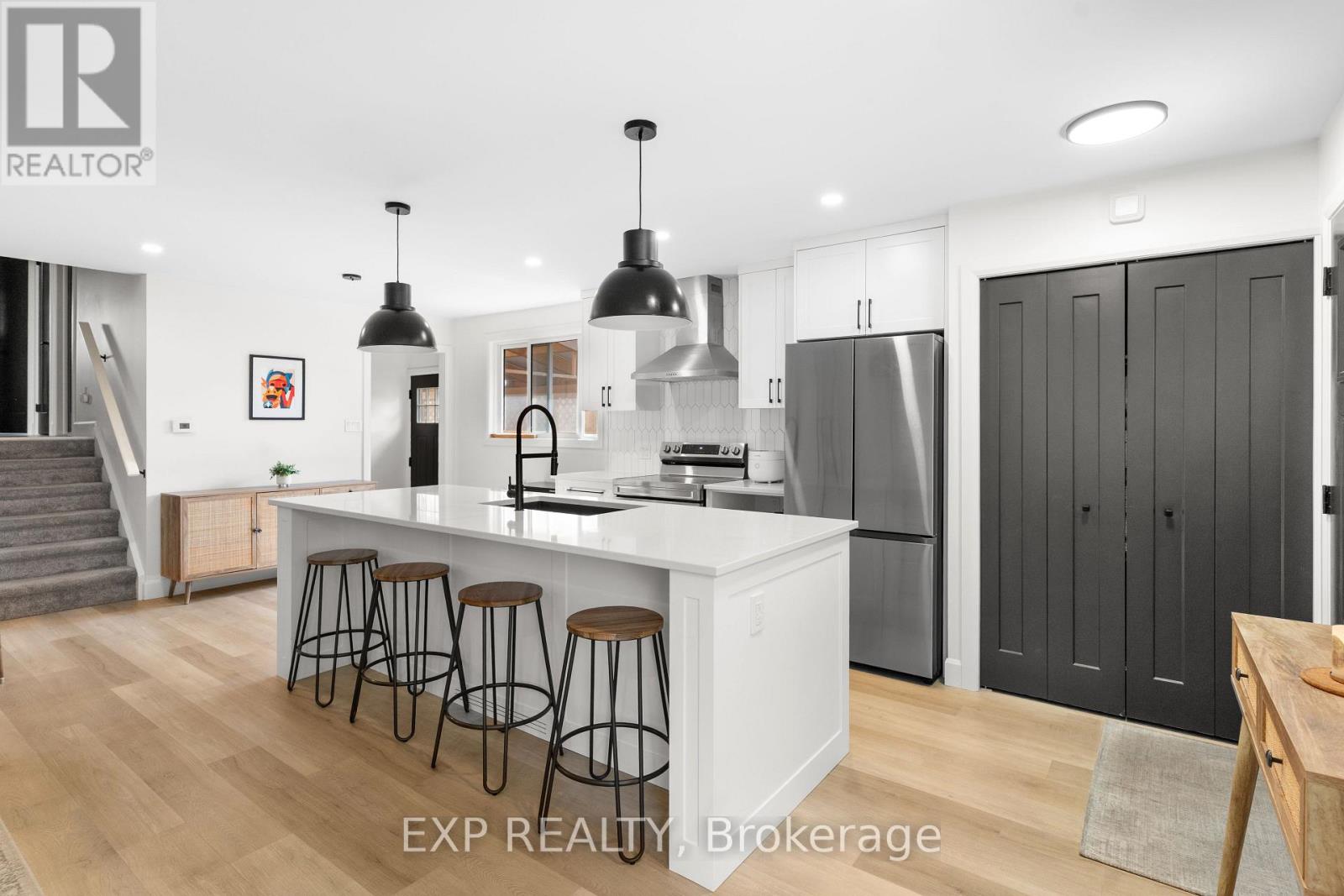 779 Monsarrat Avenue, London East (East A), Ontario  N5Y 4Y3 - Photo 2 - X12755948