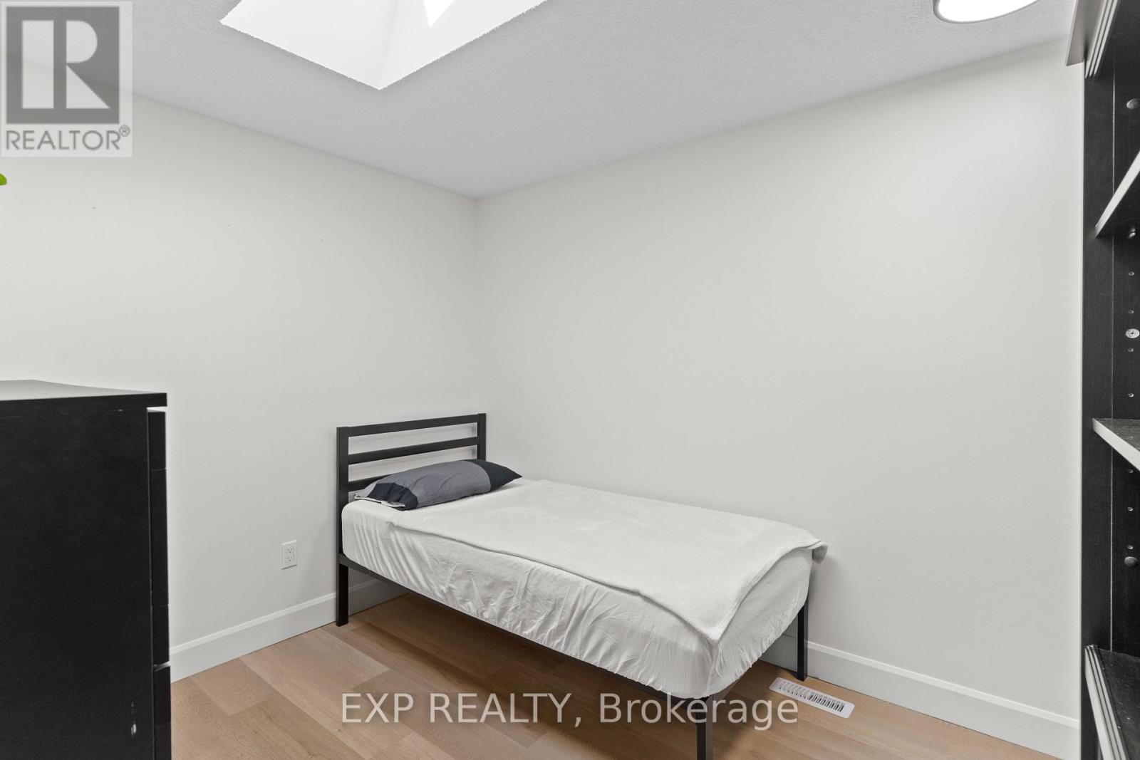 779 Monsarrat Avenue, London East (East A), Ontario  N5Y 4Y3 - Photo 37 - X12755948