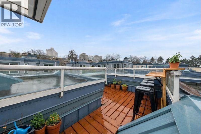 15 877 W 7th Avenue, Vancouver, British Columbia  V5Z 1C2 - Photo 8 - R3085777