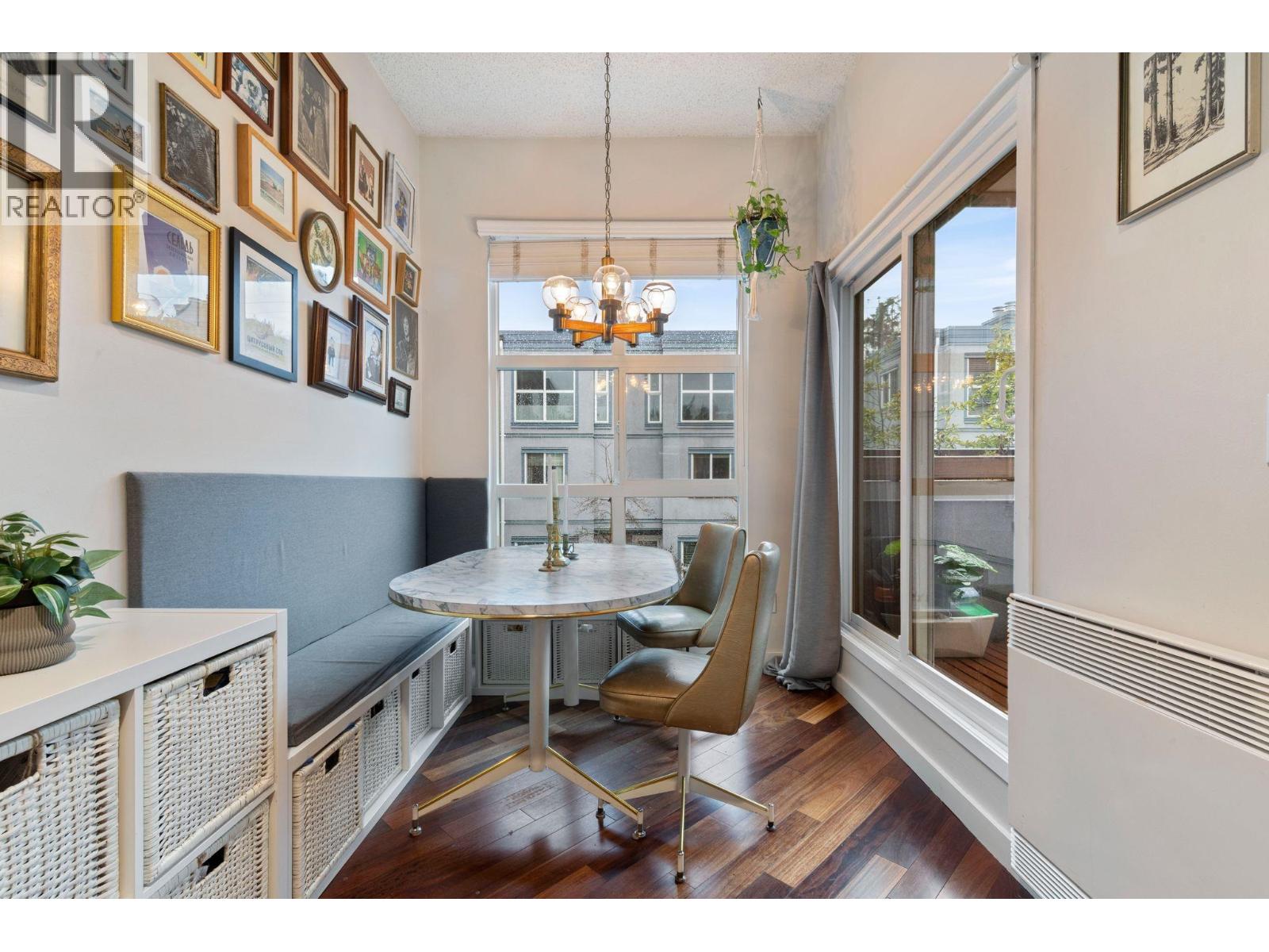 15 877 W 7th Avenue, Vancouver, British Columbia  V5Z 1C2 - Photo 11 - R3085777