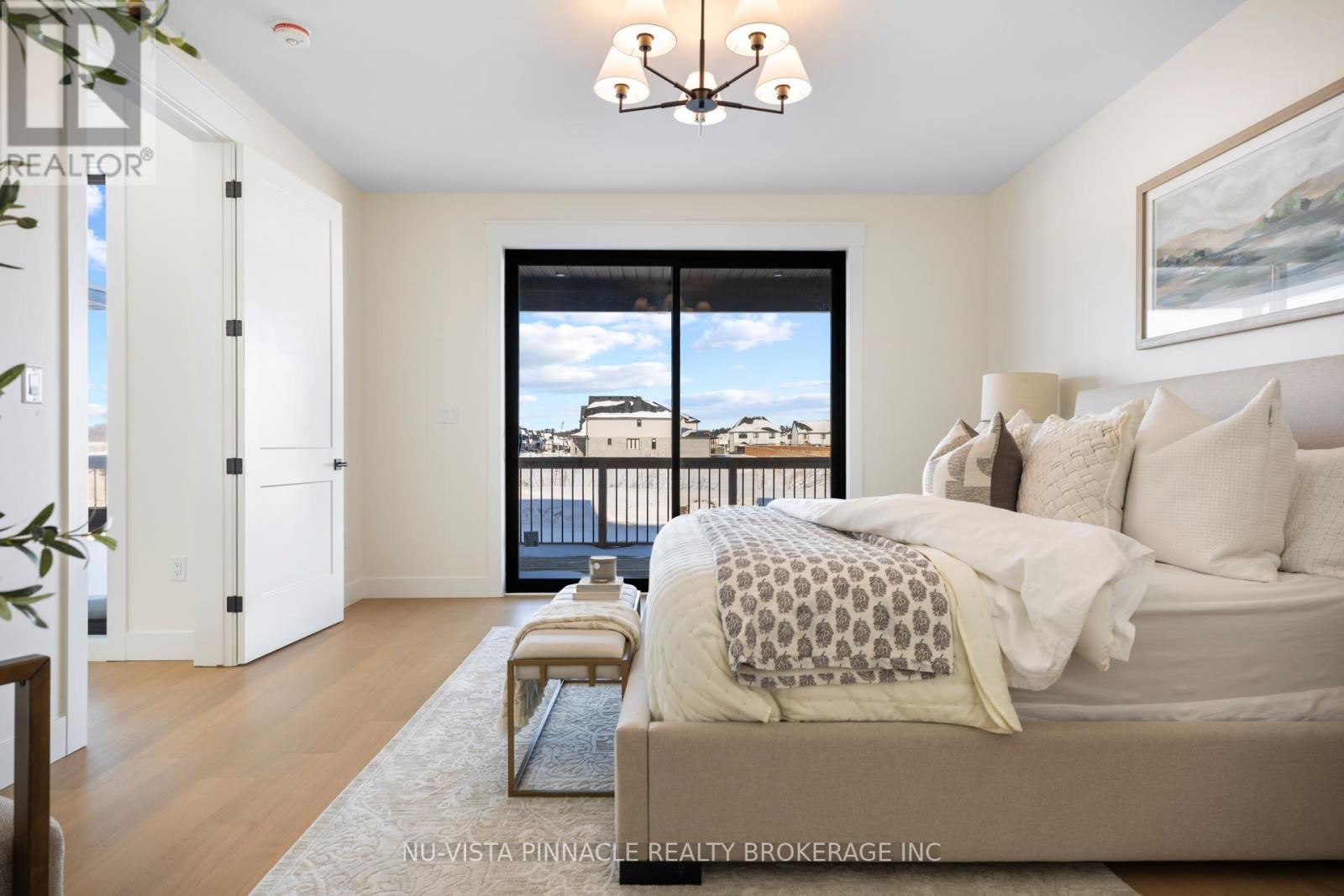 202 Harvest Lane, Thames Centre, Ontario  N0L 1G2 - Photo 25 - X12660874