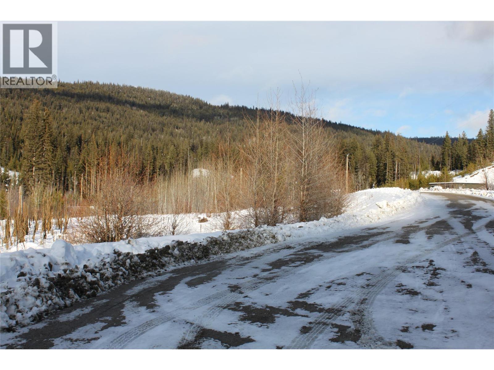 135 Secret Creek Place, Princeton, British Columbia  V0X 1W0 - Photo 2 - 10371862