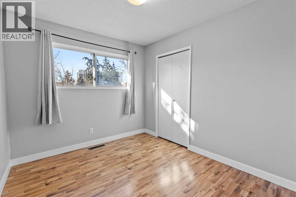 5027 40 Avenue Sw, Calgary, Alberta  T3E 6T9 - Photo 15 - A2267718