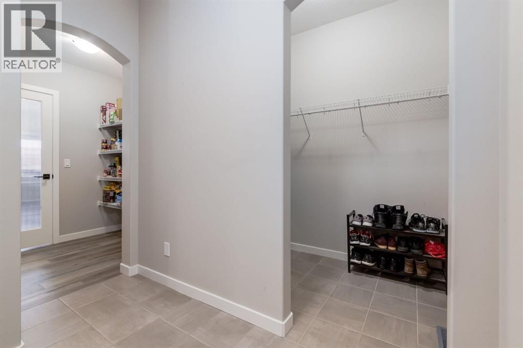 452 Chinook Gate Square Sw, Airdrie, Alberta  T4B 4V9 - Photo 21 - A2279114