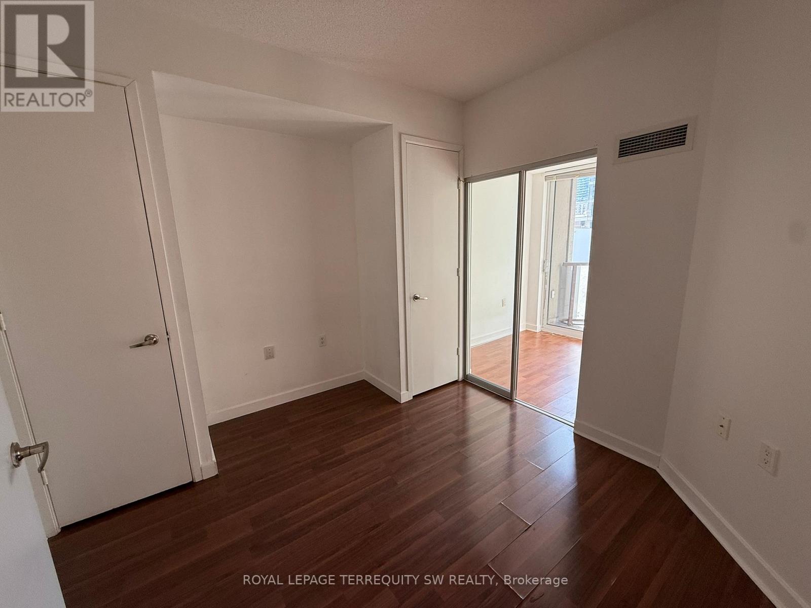 1612 - 85 Bloor Street E, Toronto (Church-Yonge Corridor), Ontario  M4W 3Y1 - Photo 16 - C12756020