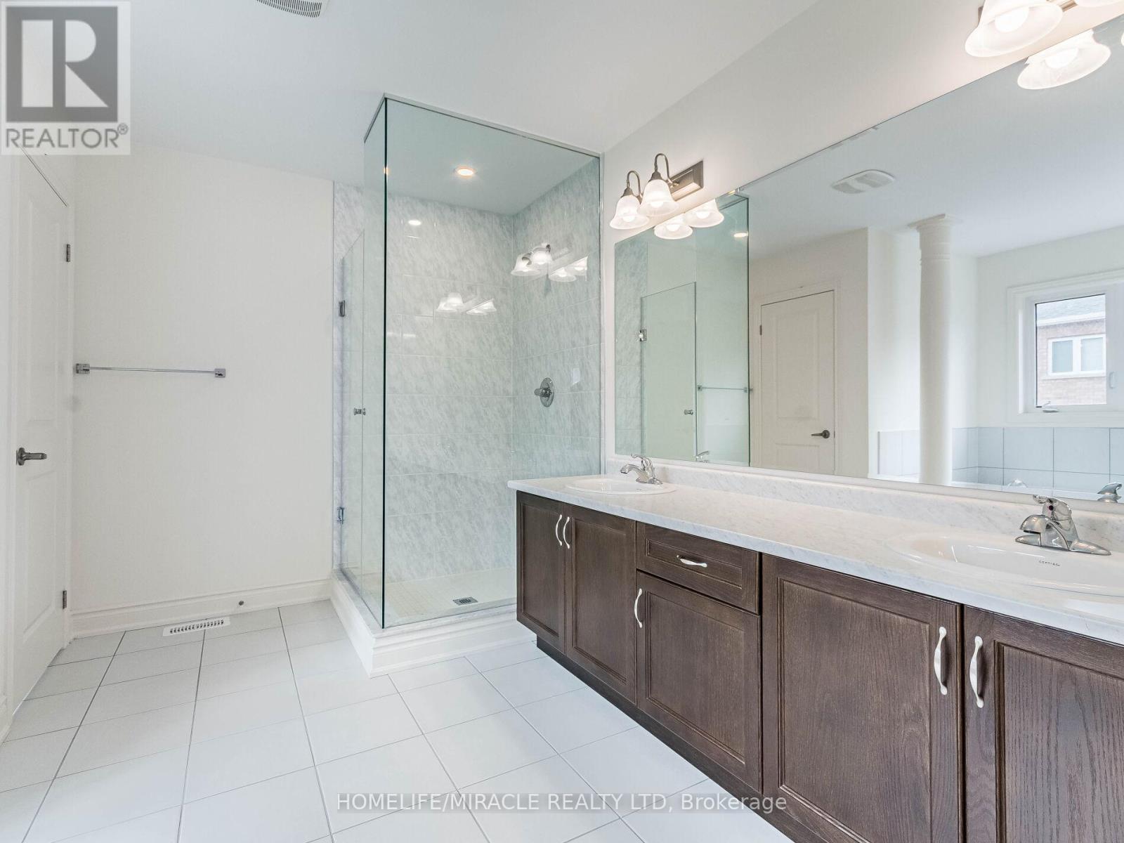 3 Kambalda Road, Brampton (Northwest Brampton), Ontario  L7A 5J3 - Photo 28 - W12755980