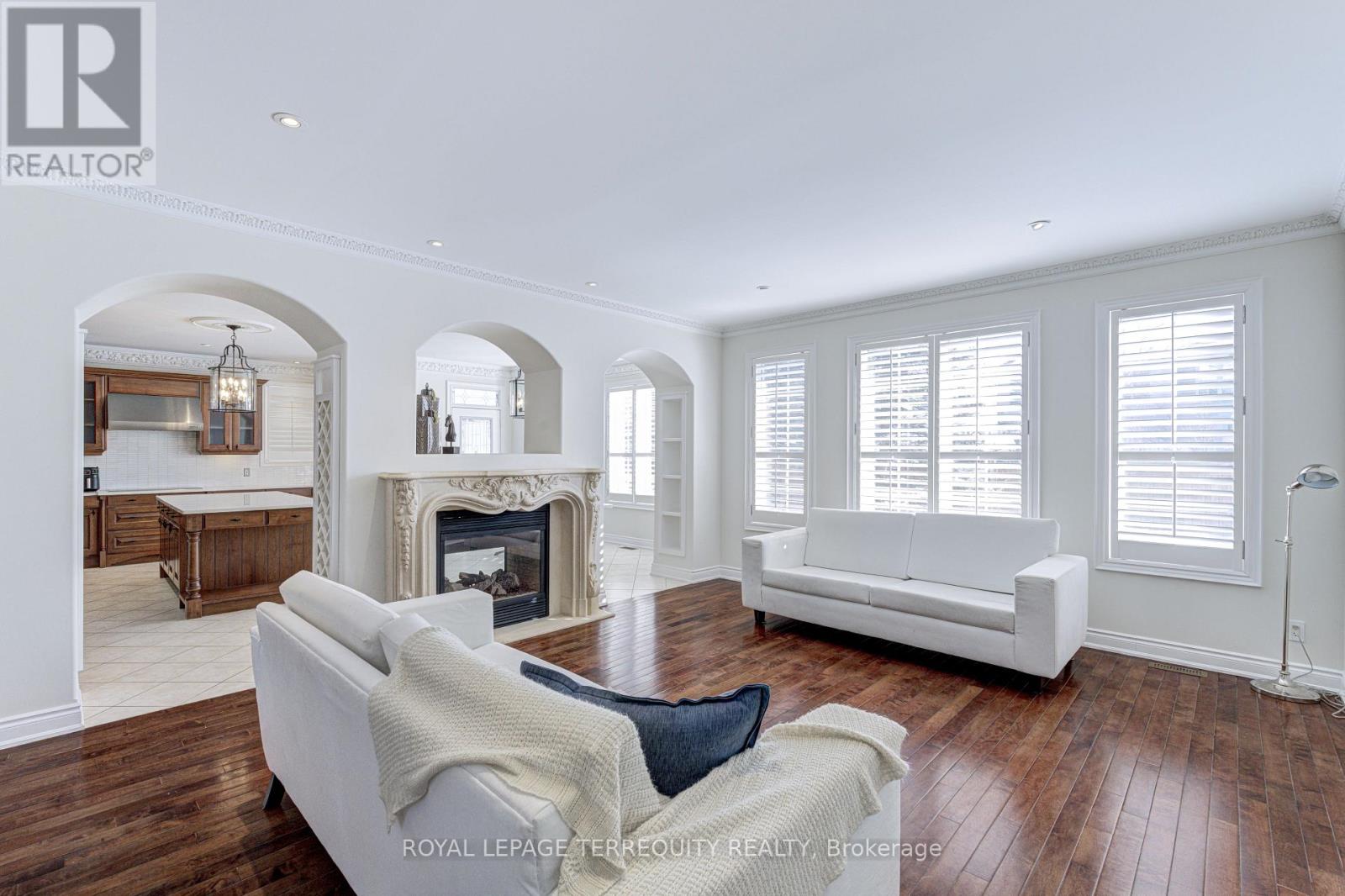 819 Canyon Street, Mississauga (Lorne Park), Ontario  L5H 4M3 - Photo 13 - W12755994