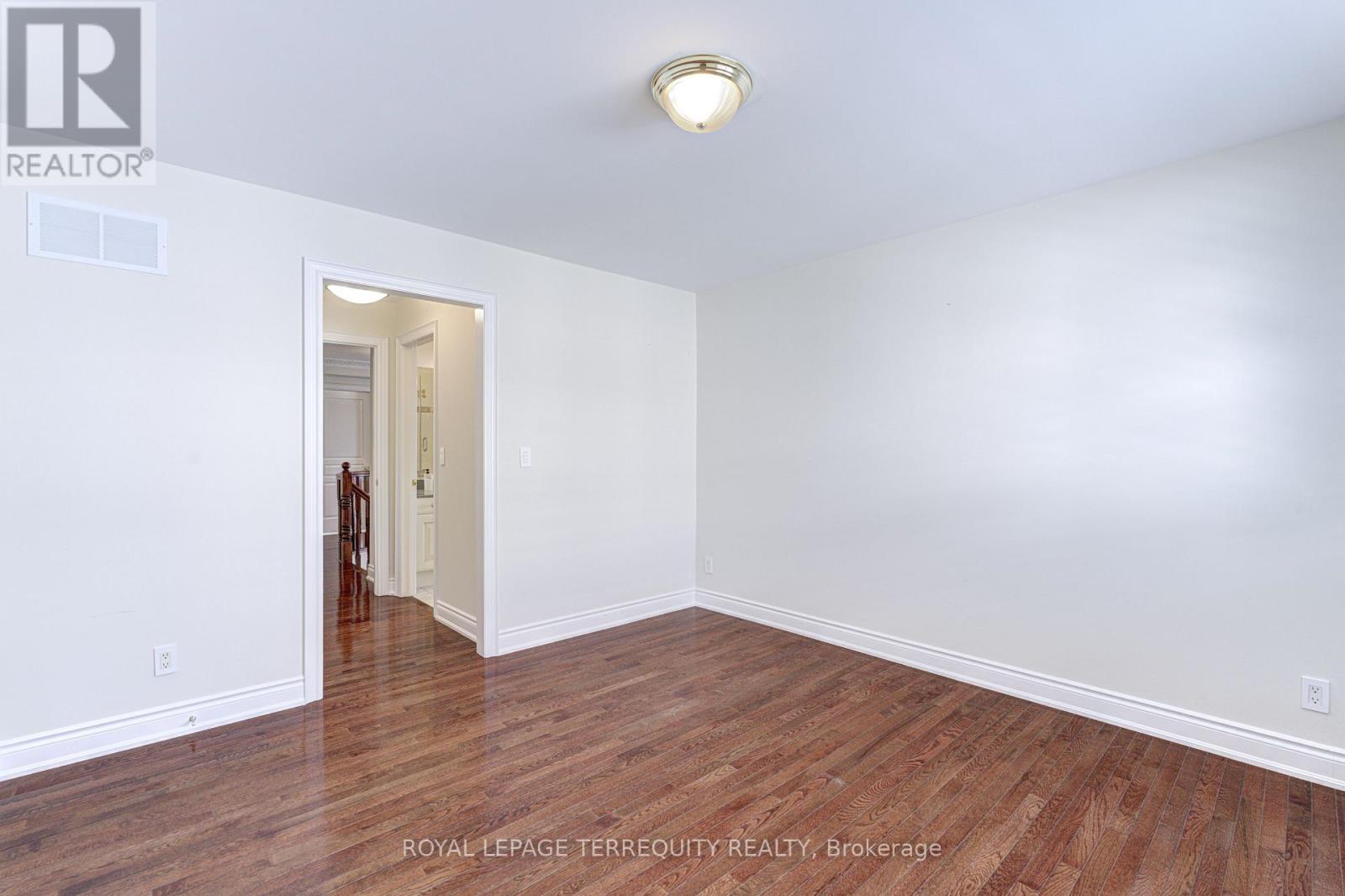 819 Canyon Street, Mississauga (Lorne Park), Ontario  L5H 4M3 - Photo 36 - W12755994