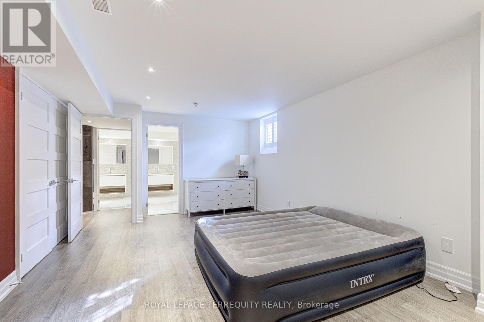 819 Canyon Street, Mississauga (Lorne Park), Ontario  L5H 4M3 - Photo 44 - W12755994