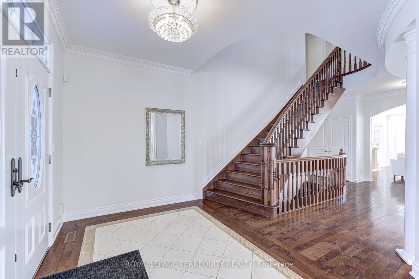 819 Canyon Street, Mississauga (Lorne Park), Ontario  L5H 4M3 - Photo 7 - W12755994