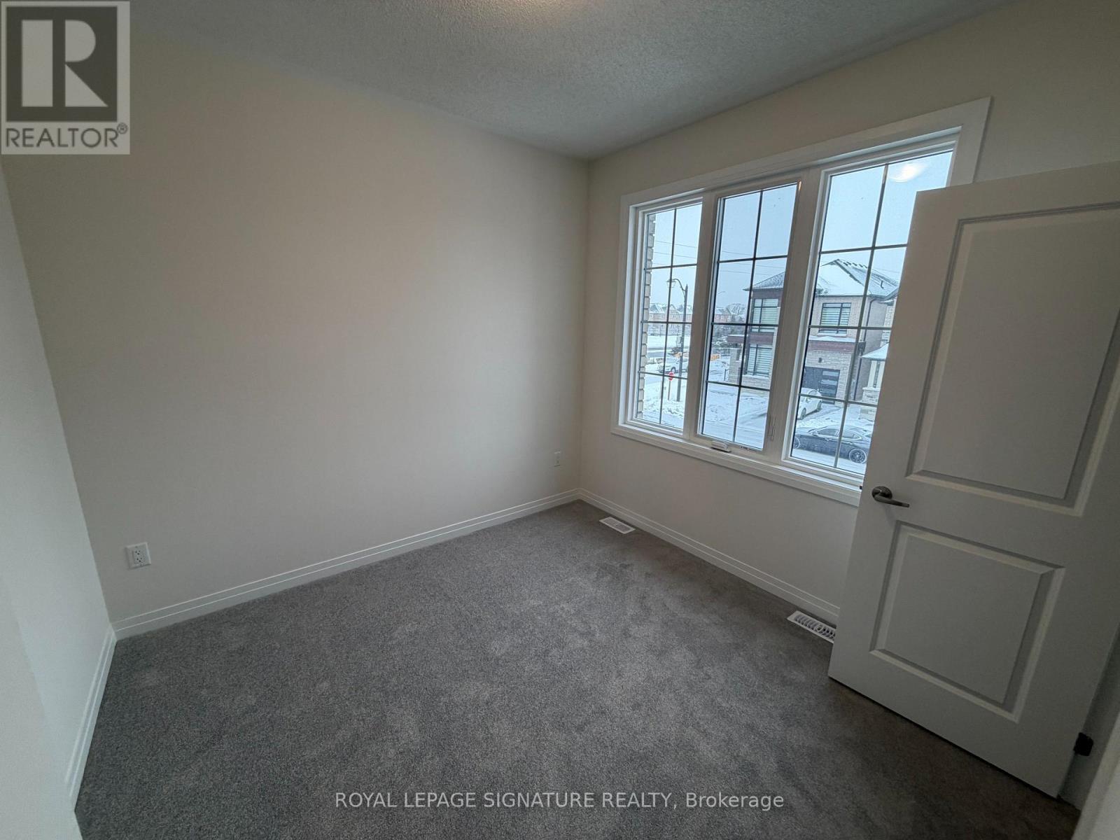 53 Boswell Drive, Brampton (Bram East), Ontario  L6P 4R7 - Photo 17 - W12756032