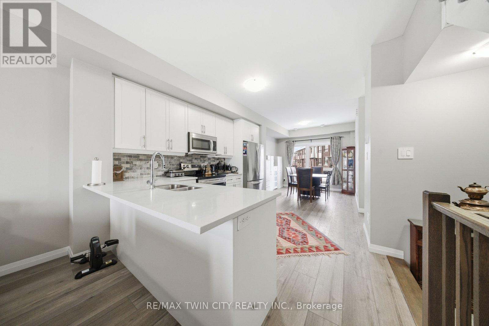 46 - 720 Grey Street, Brantford, Ontario  N3S 0K2 - Photo 12 - X12755988