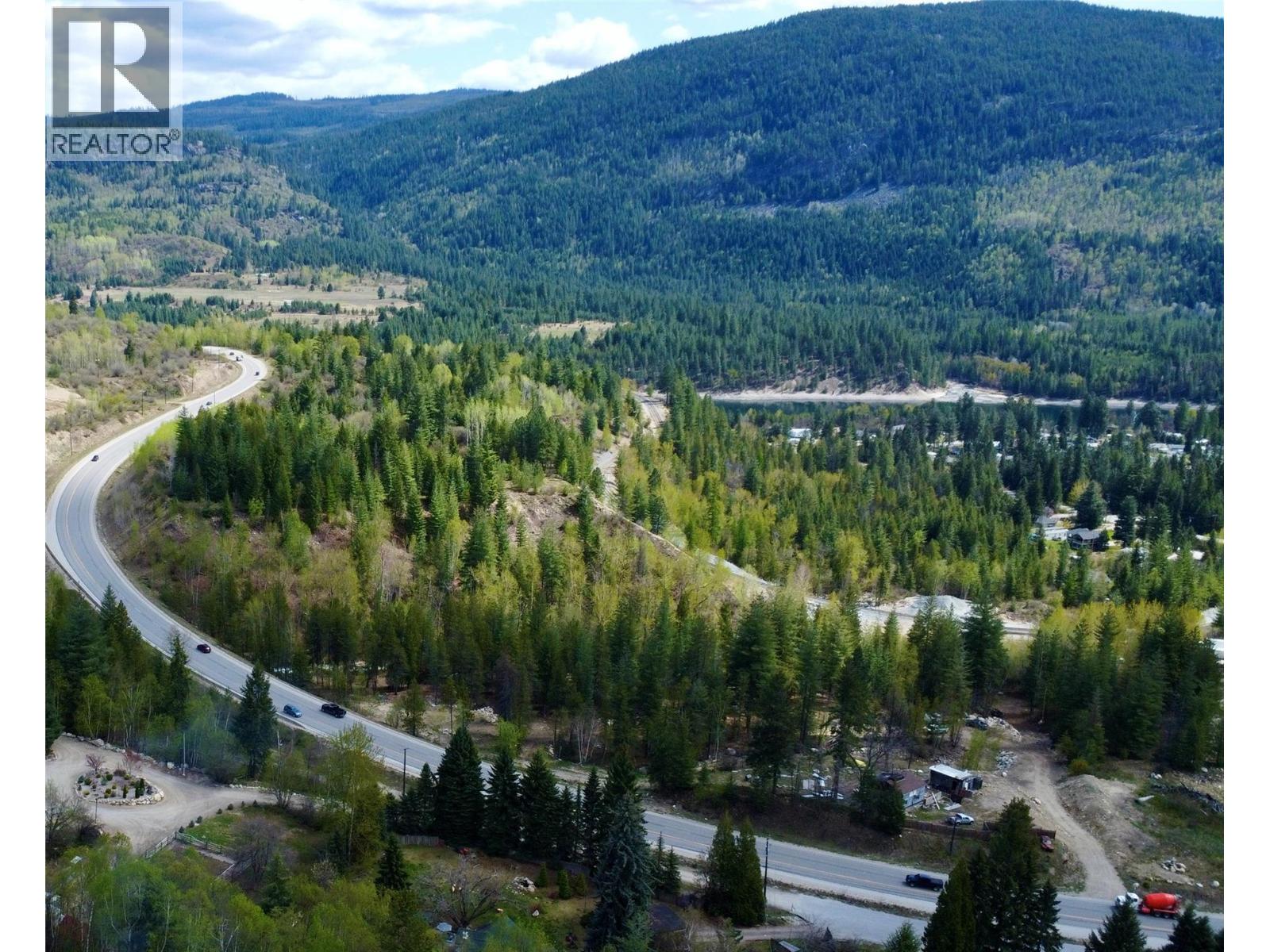 9100 Highway 22 Highway, Genelle, British Columbia  V0G 1G0 - Photo 2 - 10374759