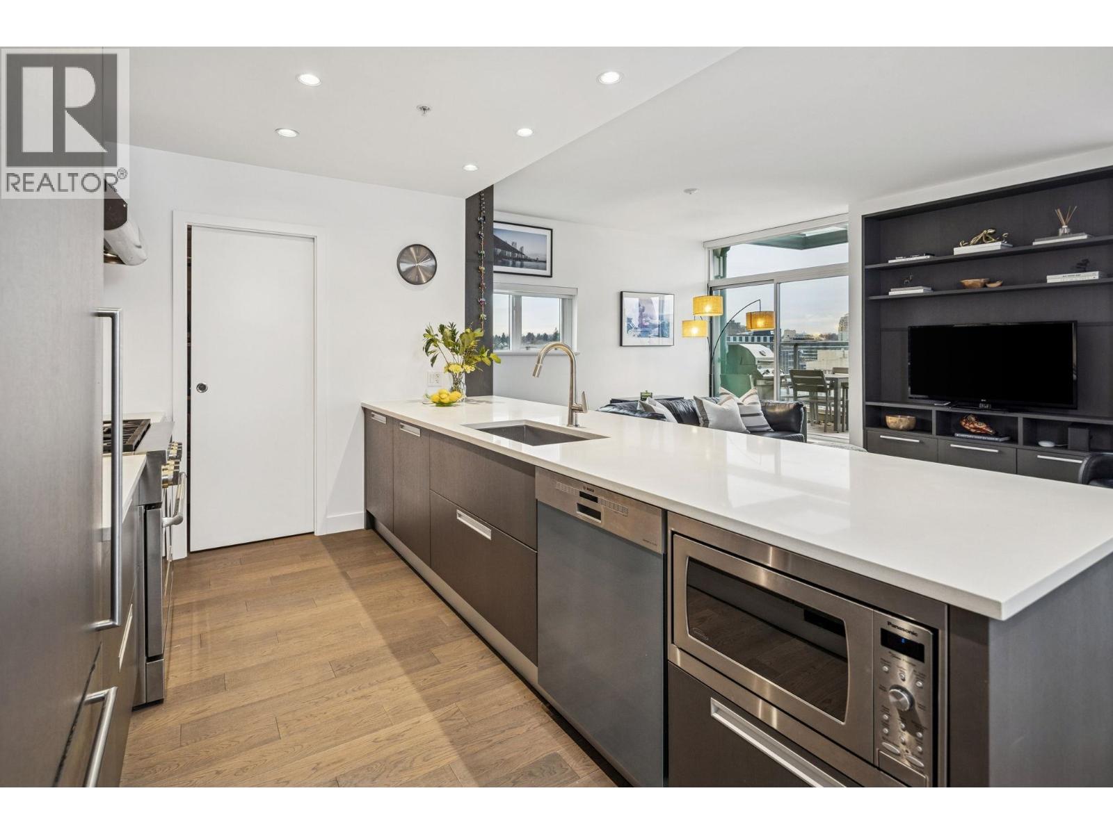 Ph1606 288 W 1st Avenue, Vancouver, British Columbia  V6C 3L2 - Photo 4 - R3085495