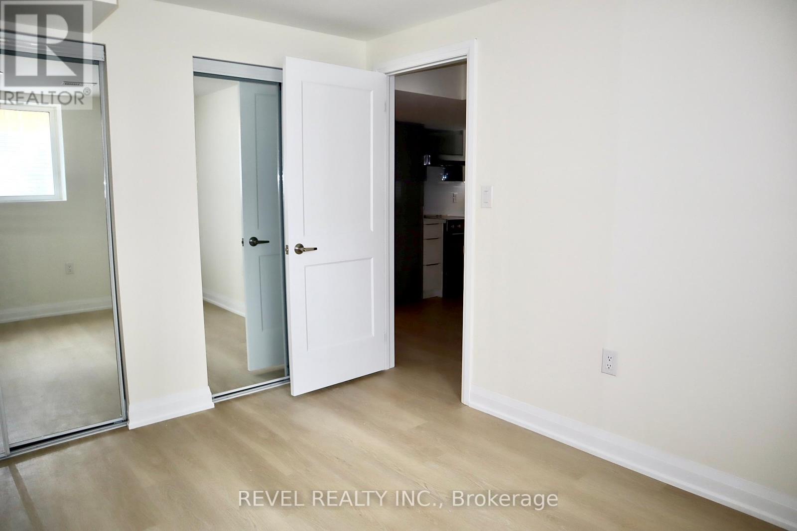 1274 Sweetfern Crescent, Milton, Ontario  L9E 1M1 - Photo 6 - W12730954