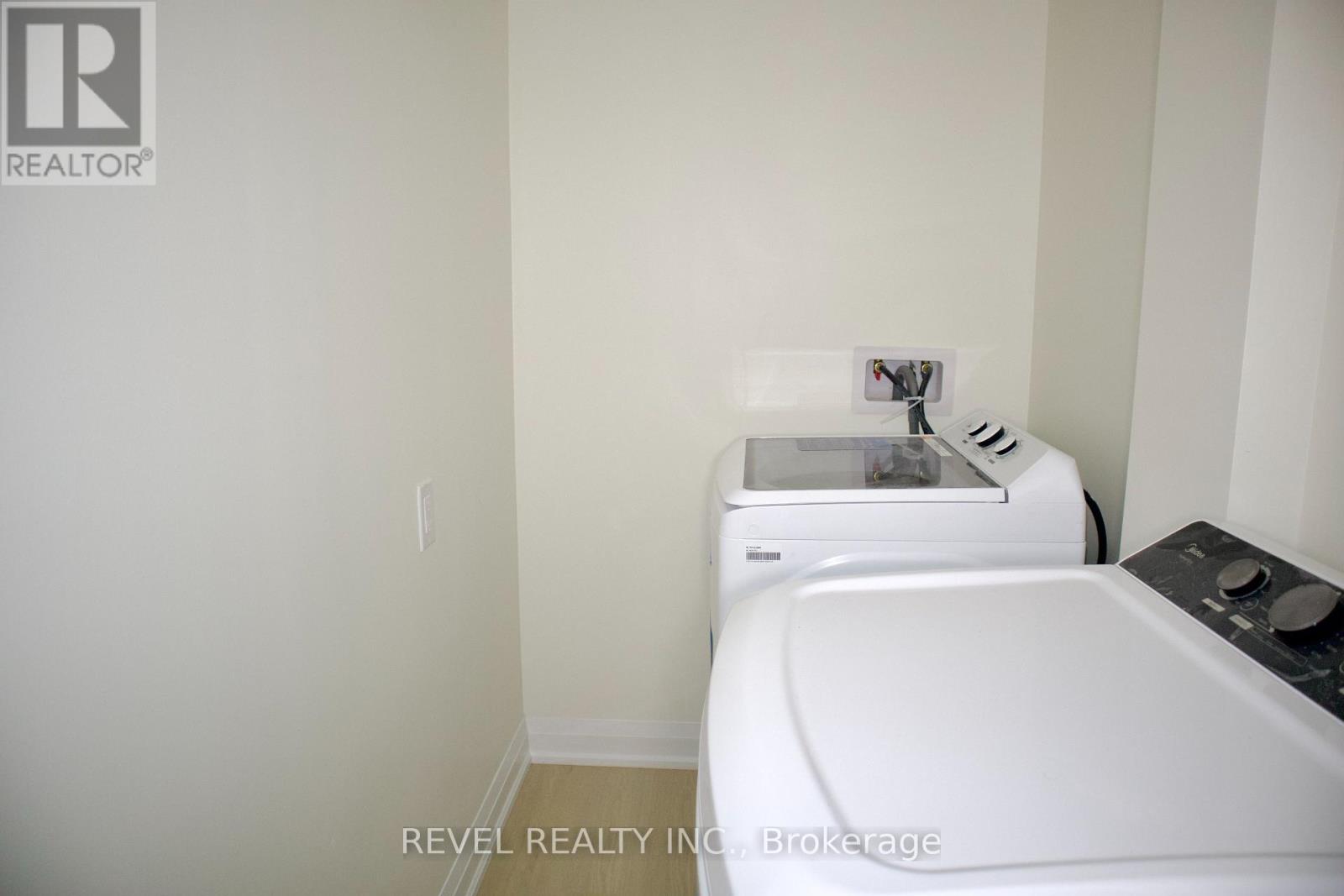 1274 Sweetfern Crescent, Milton, Ontario  L9E 1M1 - Photo 13 - W12730954