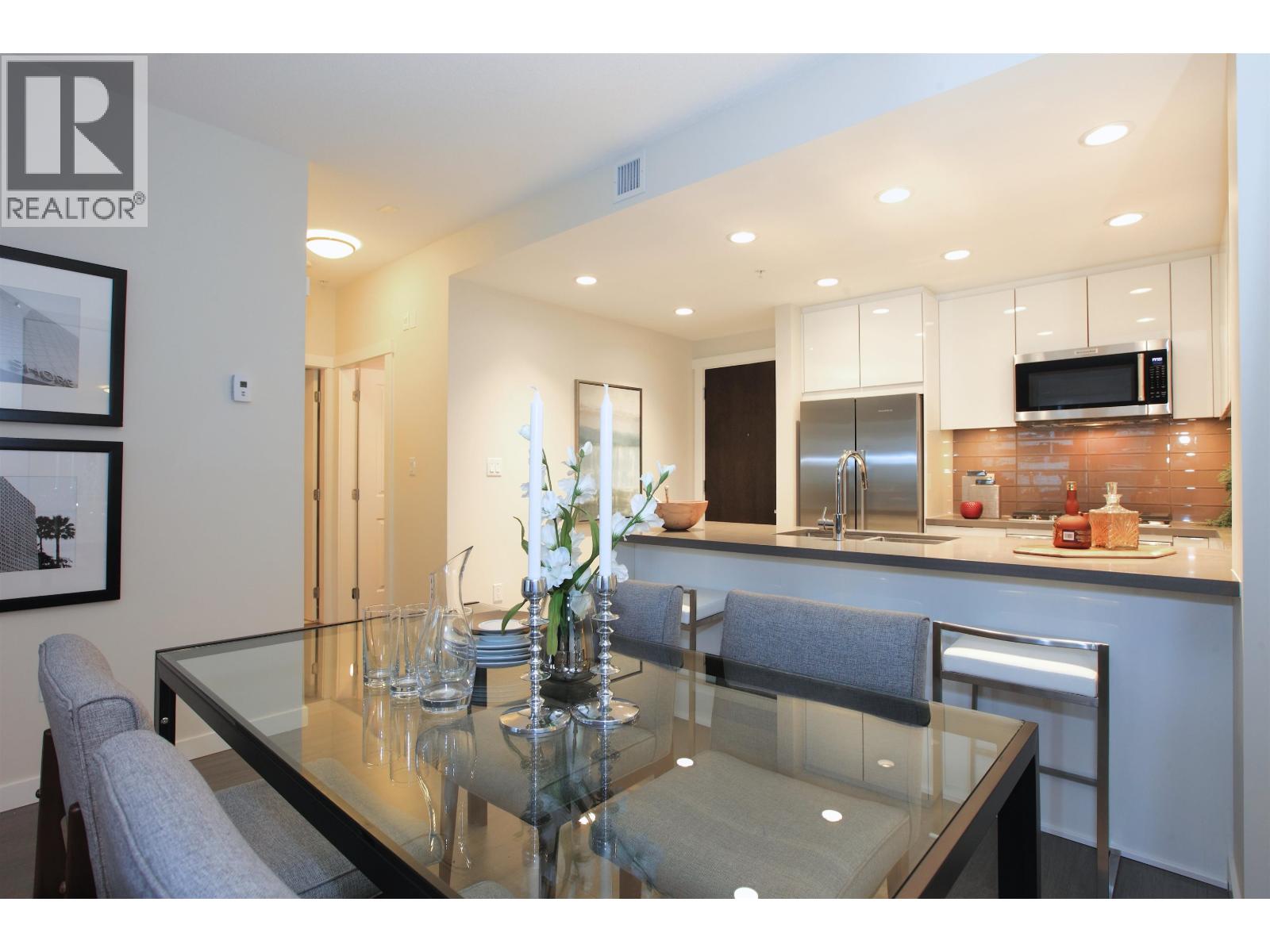 319 255 W 1st Street, North Vancouver, British Columbia  V7M 3G8 - Photo 9 - R3086458