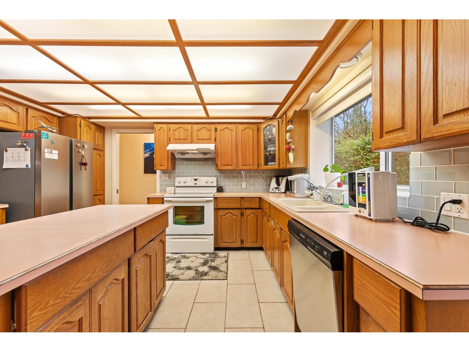 3039 163 Street, Surrey, British Columbia  V3Z 0E3 - Photo 16 - R3086279