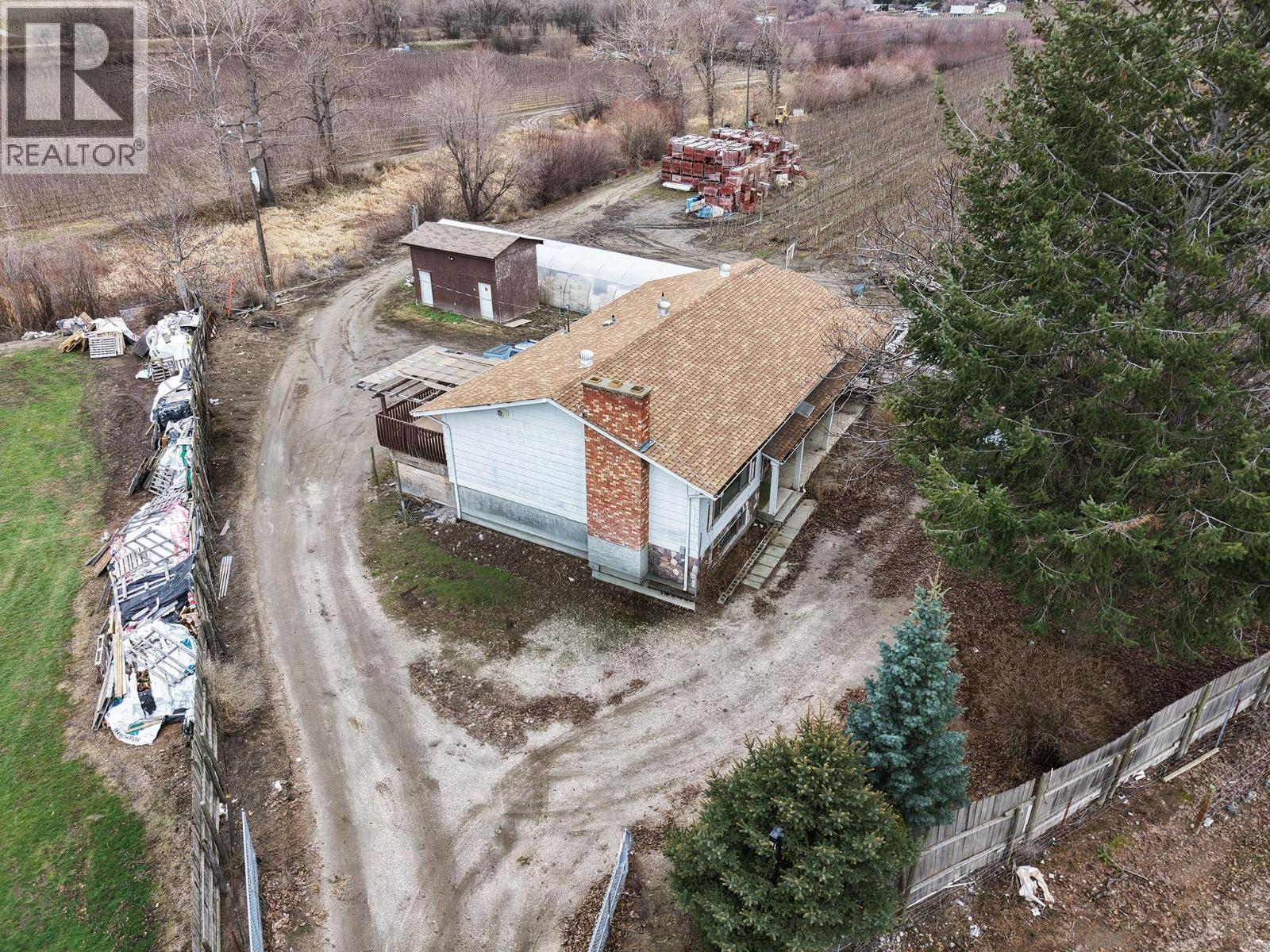 301 Road 12 Road, Oliver, British Columbia  V0H 1T1 - Photo 8 - 10373242