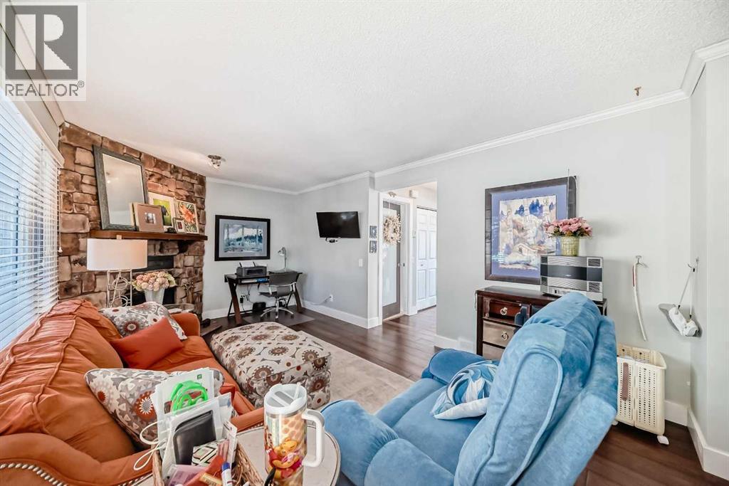 30 Edgewood Rise Nw, Calgary, Alberta  T3A 2T7 - Photo 16 - A2281837