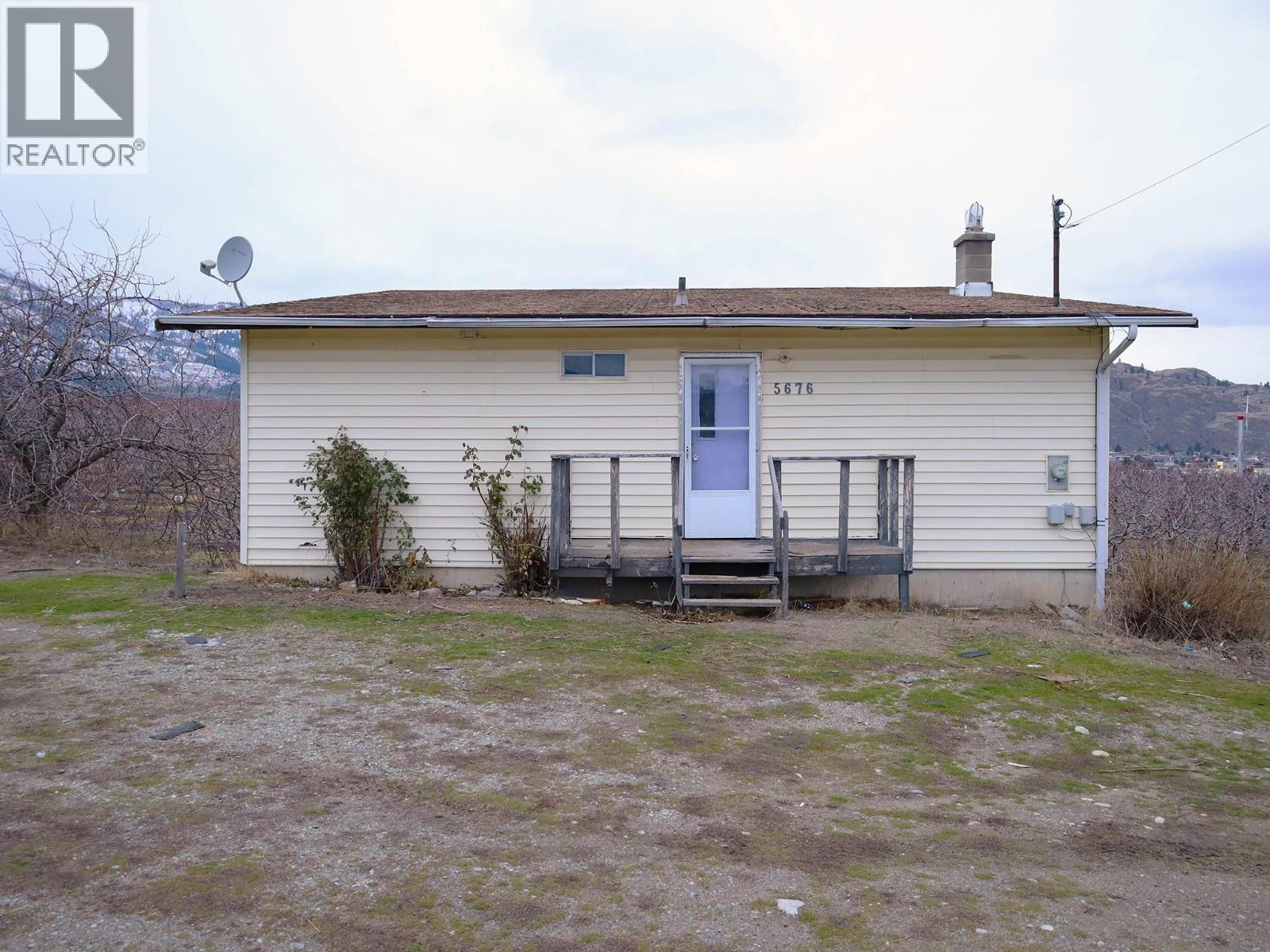 5676 Yarrow St Street, Oliver, British Columbia  V0H 1T9 - Photo 10 - 10373260