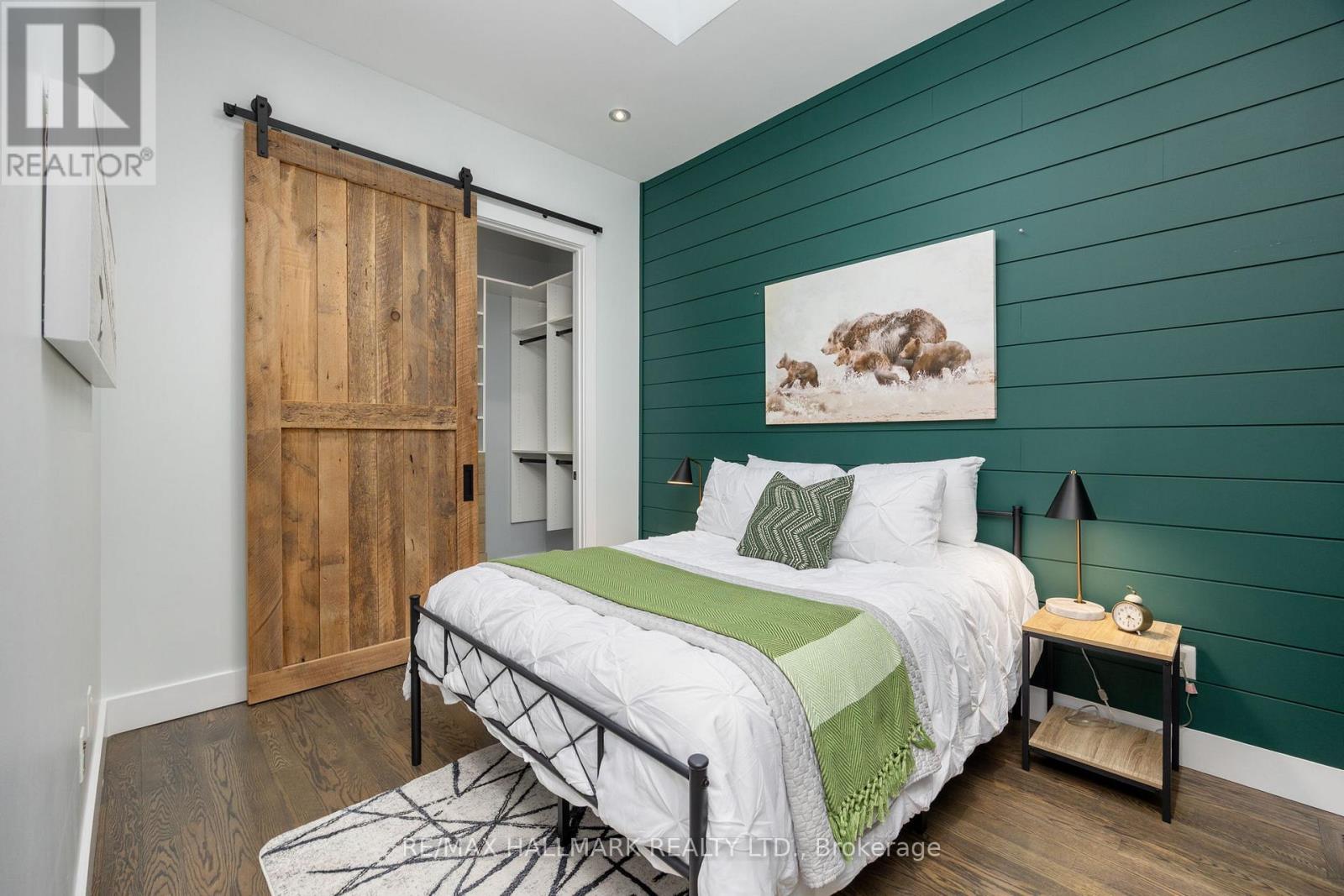 1549 Dundas Street E, Toronto, Ontario  M4L 1K6 - Photo 23 - E12755822