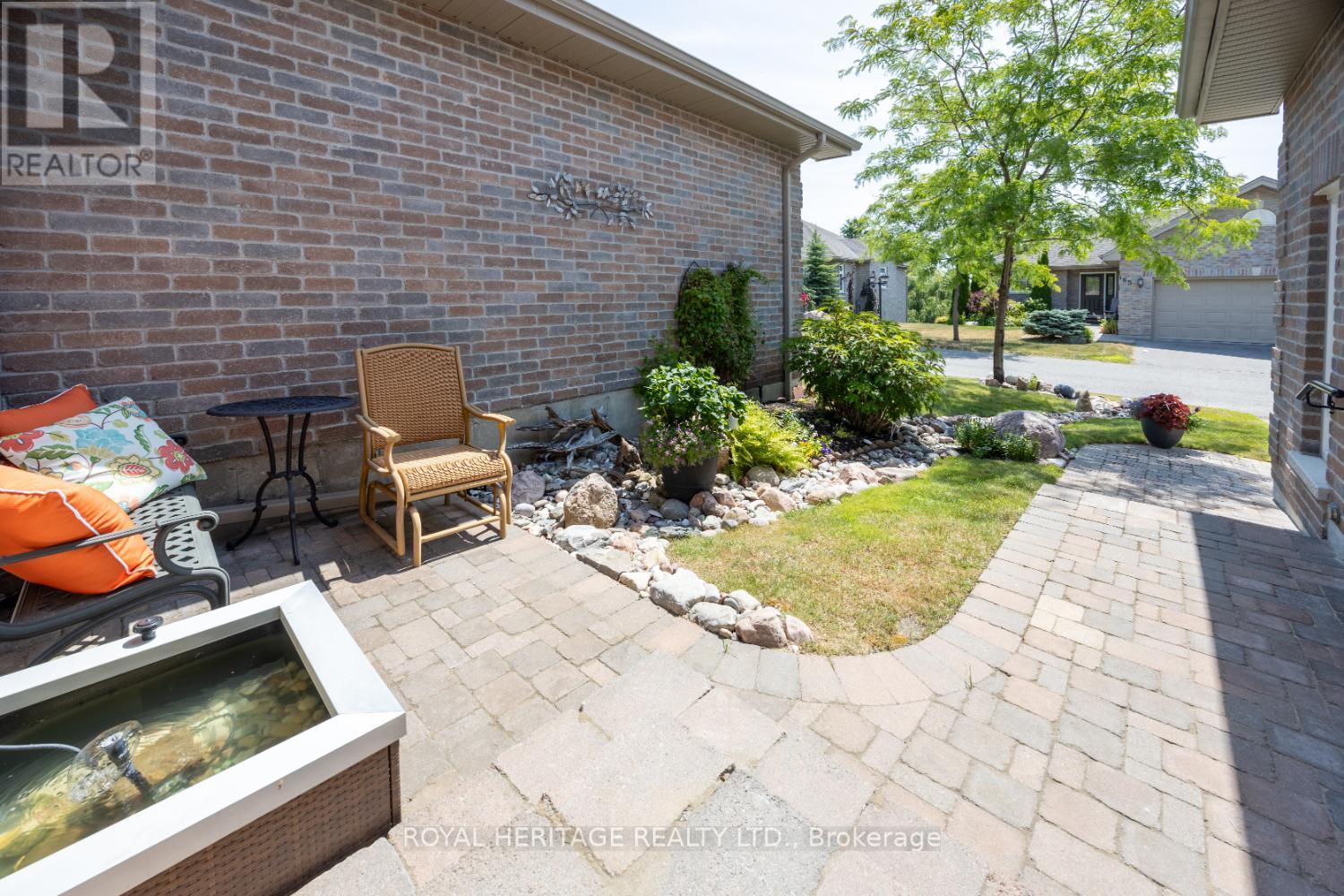 162 - 301 Carnegie Avenue, Peterborough, Ontario  K9L 1G9 - Photo 5 - X12754588