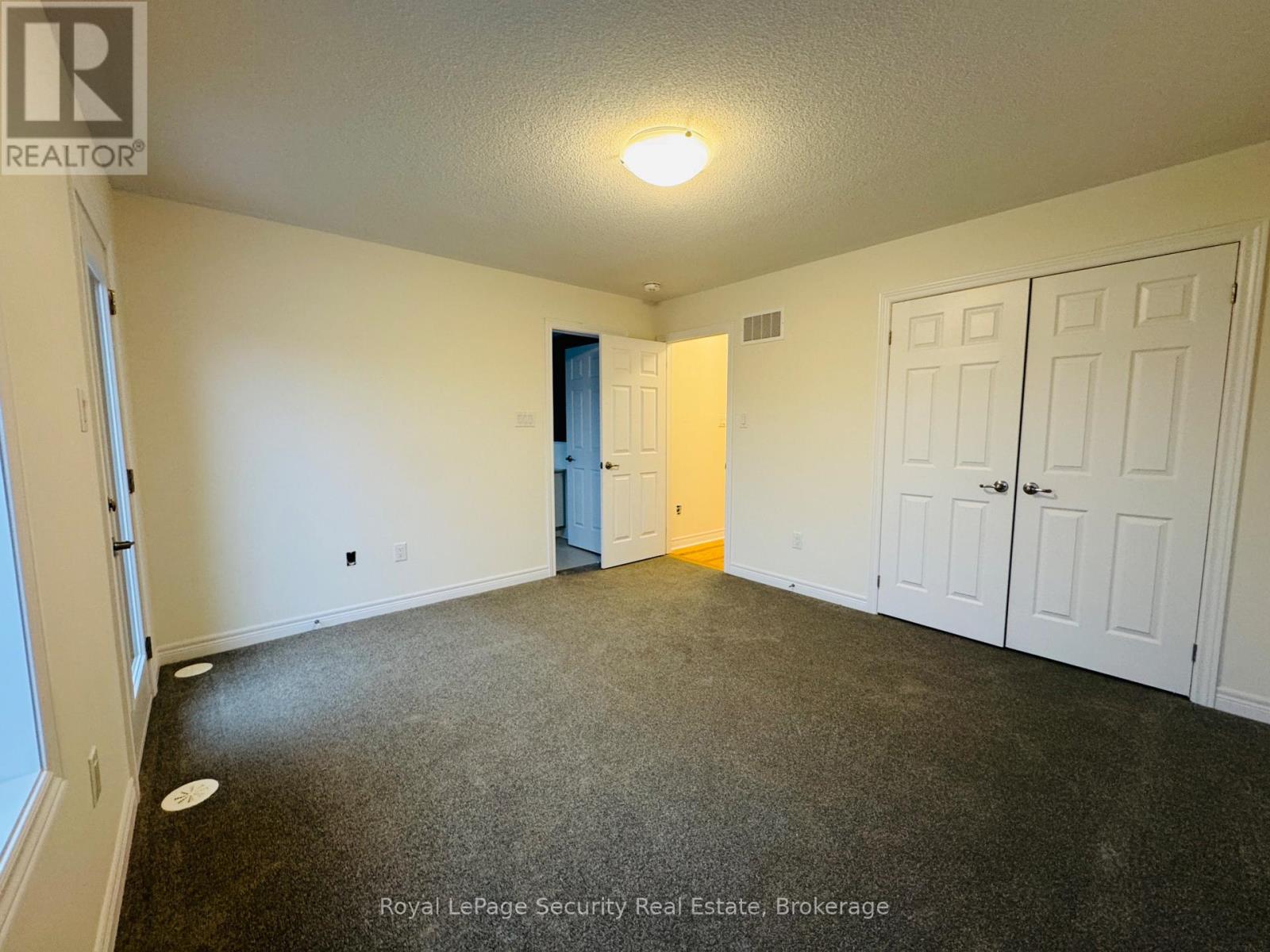 94 Grassbank Road, Brampton, Ontario  L6R 4E6 - Photo 20 - W12756044