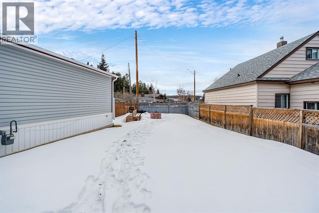 1605 129 Street, Blairmore, Alberta  T0K 0E0 - Photo 25 - A2283529