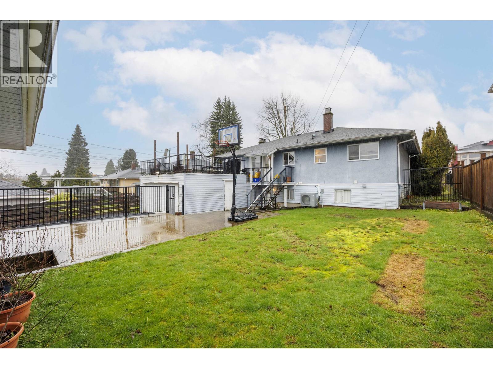 6524 Charles Street, Burnaby, British Columbia  V5B 2H1 - Photo 23 - R3086447