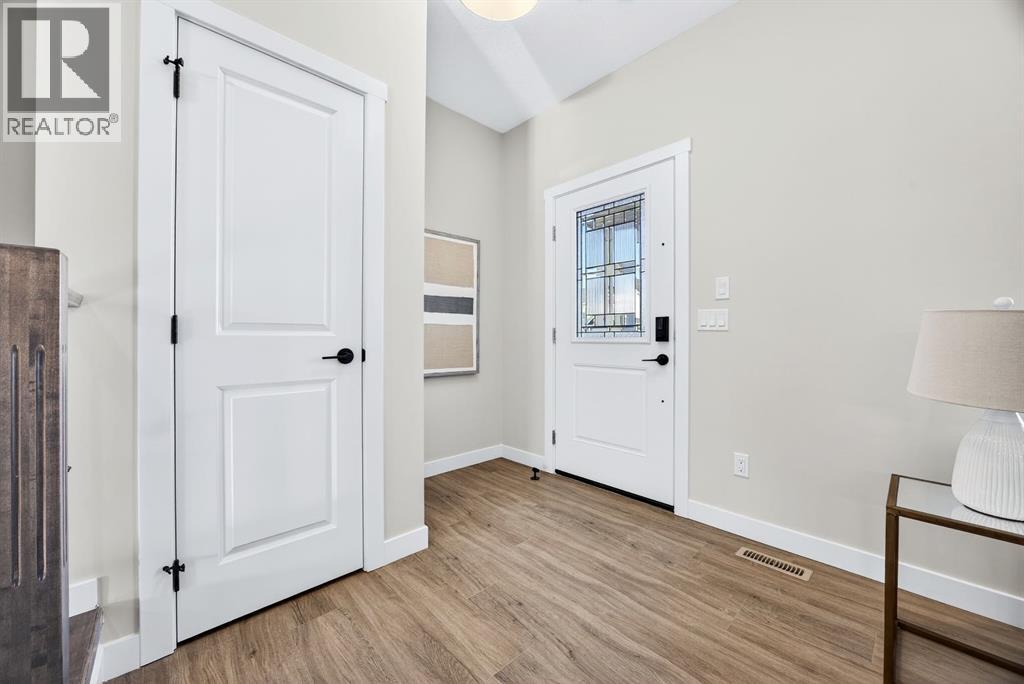 355 Fireside Drive Nw, Cochrane, Alberta  T3K 0S3 - Photo 2 - A2281006