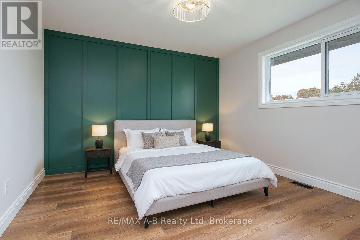 149 Norfolk Street, Stratford, Ontario N5A 3Y7 - Photo 6 - X12685578