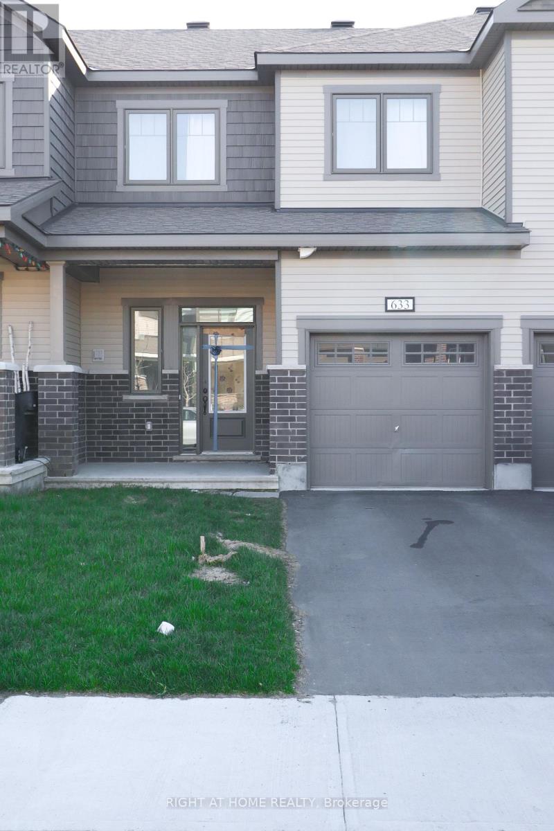 633 ALLIED MEWS, Ottawa, Ontario