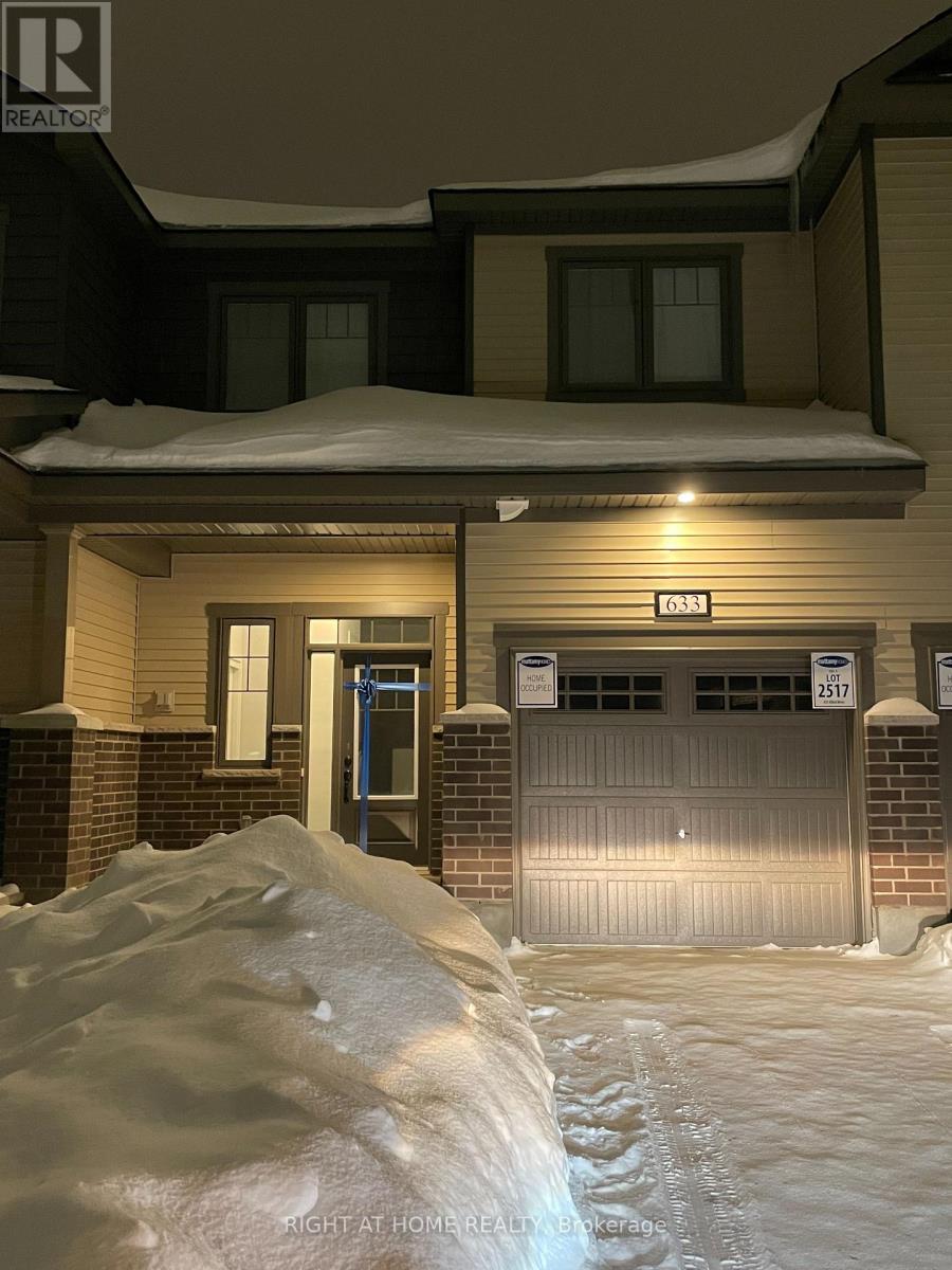 633 Allied Mews, Ottawa, Ontario  K2S 3A1 - Photo 2 - X12756080